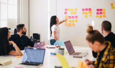 Auto-Apply Tools Versus Manual Applications: Which Strategy Boosts Your Job Search Results? - Napply AI Blog